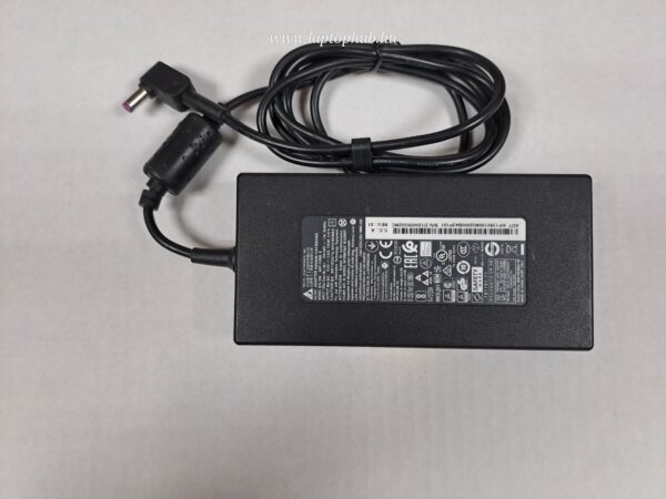 Acer 19.5V 6.92A, 135W AC Adapter 5.5mm x 1.7mm ADP-135NB B