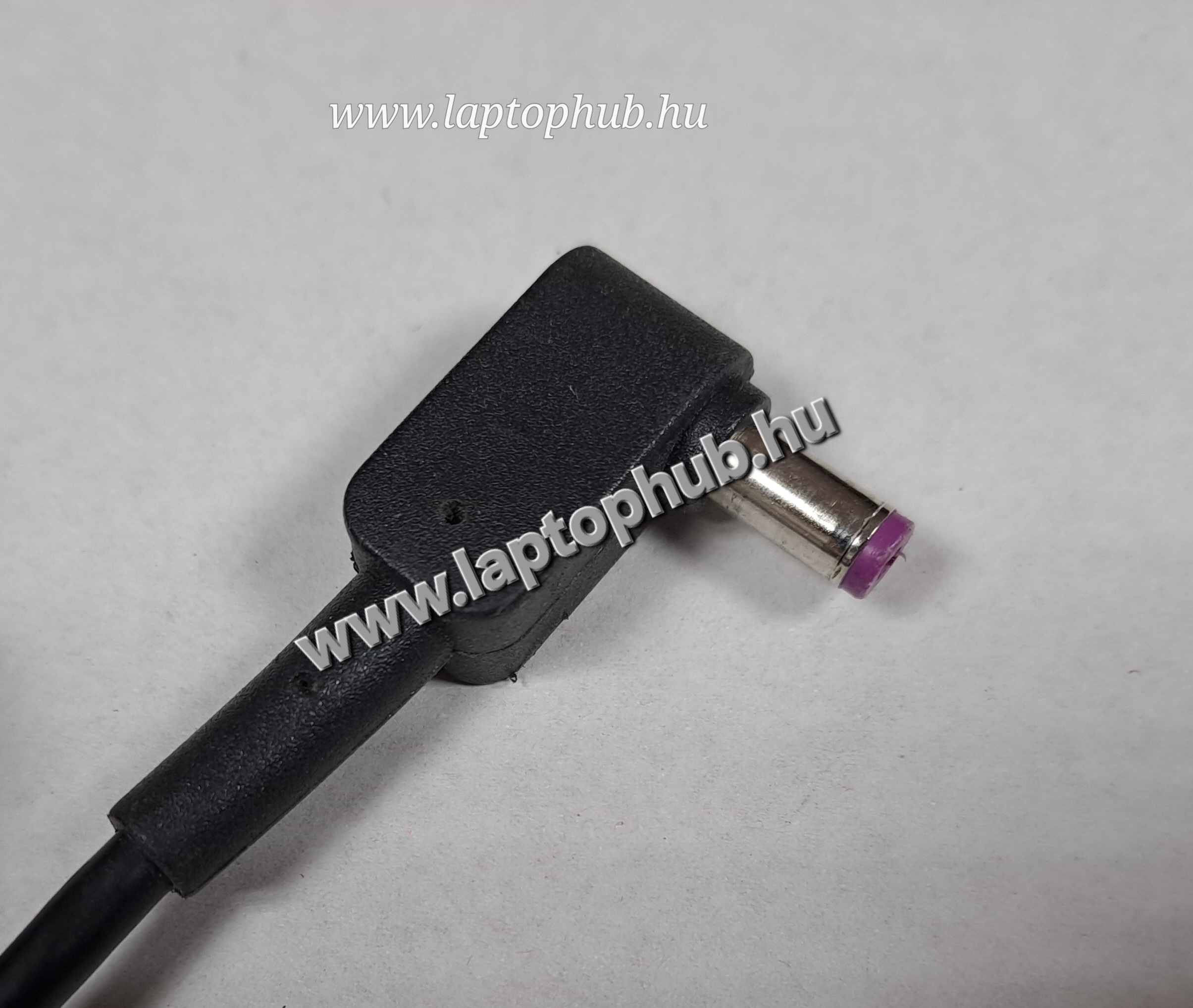 Acer 19.5V 6.92A, 135W AC Adapter 5.5mm x 1.7mm ADP-135NB B - Image 2